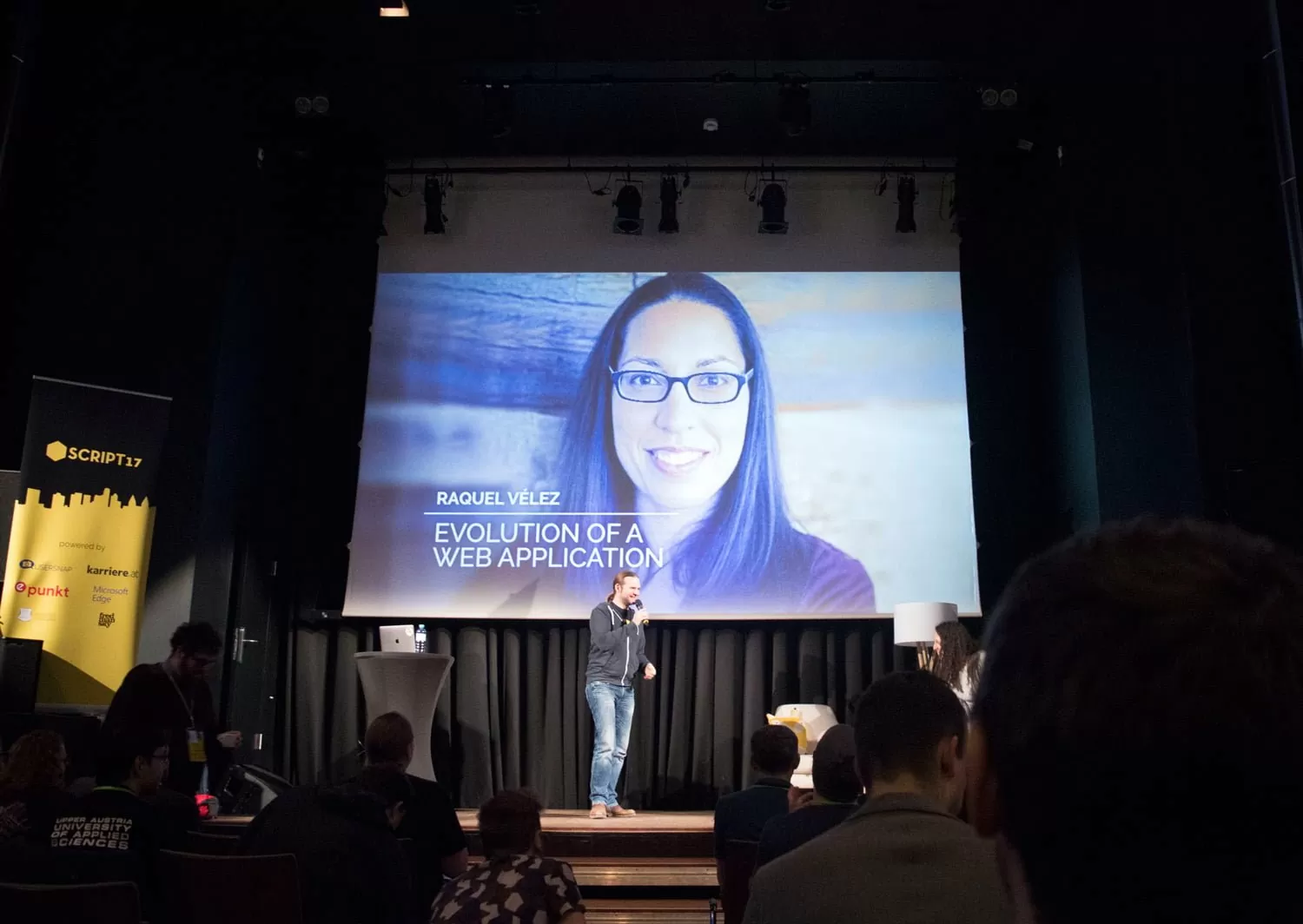 ScriptConf’17 JavaScript Konferenz in Linz, Österreich Sliderbild 2 Front- und Backend Entwicklung mit JavaScript.