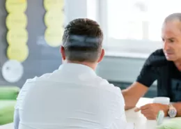 Gegenüberstellung klassischer und moderner Marketingmaßnahmen für Recruiting